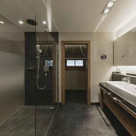 Hotel Eco & Wellness Boutique Sonne 4*