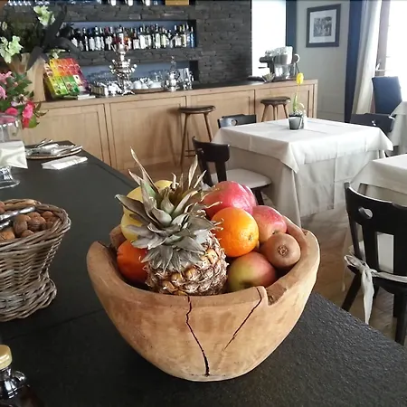 ホテル Eco & Wellness Boutique Sonne リヴィーニョ