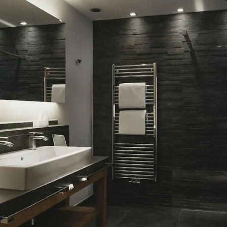 ホテル Eco & Wellness Boutique Sonne 4*