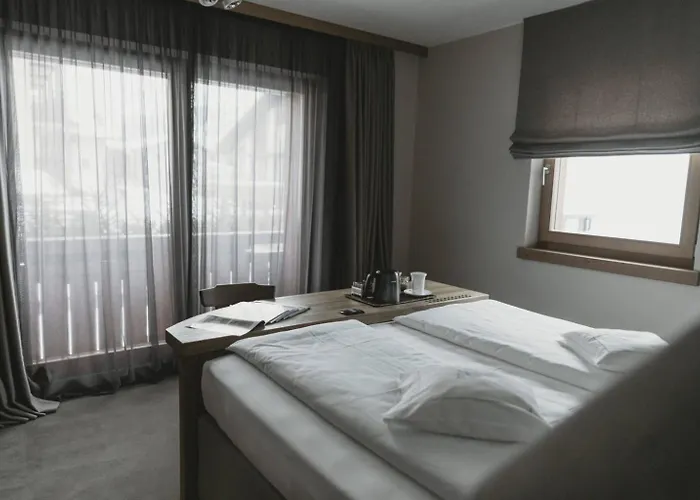 Eco & Wellness Boutique Sonne 4* Ливиньо