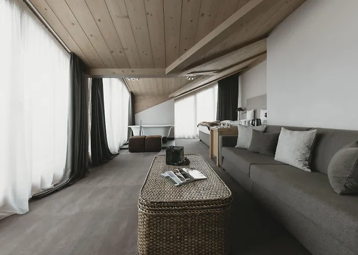 Eco & Wellness Boutique Sonne 4* Ливиньо